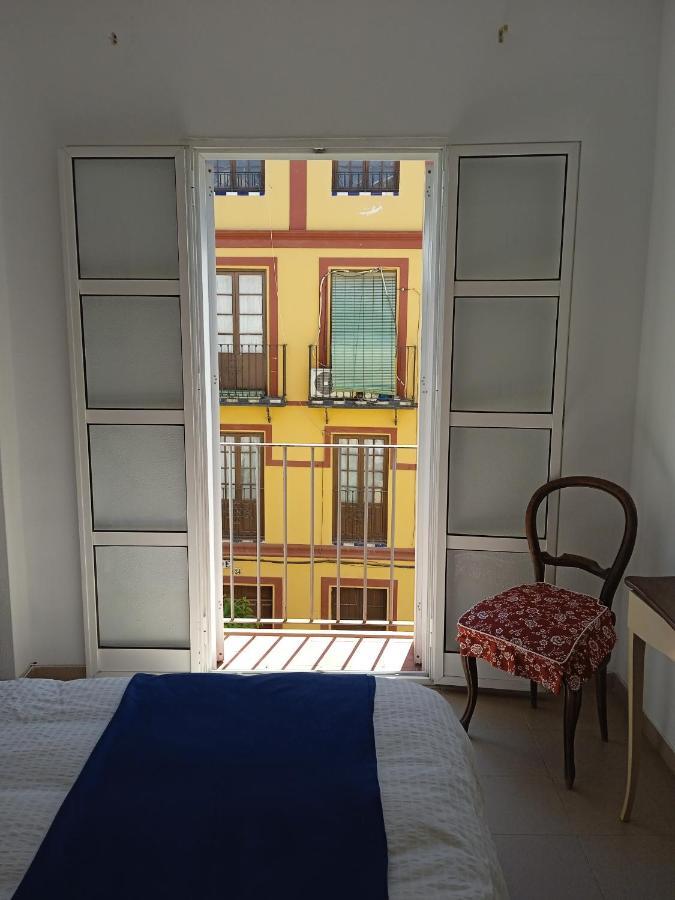 Apartamento Casco Antiguo Exterior Unico En Segunda Planta En Un Edificio De De Dos Plantas Sevilla Eksteriør billede