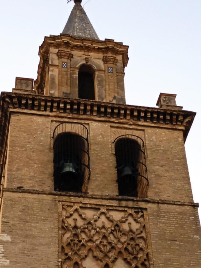 Apartamento Casco Antiguo Exterior Unico En Segunda Planta En Un Edificio De De Dos Plantas Sevilla Eksteriør billede